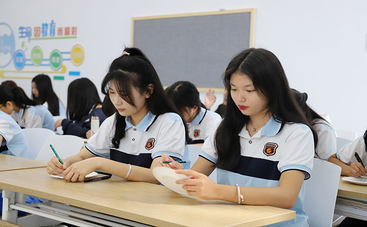 福建省新东方技校|选择职业教育，学校优先还是专业优先？
