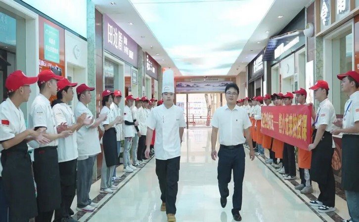 返校授课