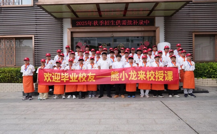 返校授课7